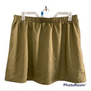 Shein curve 2xl mini skirt olive green